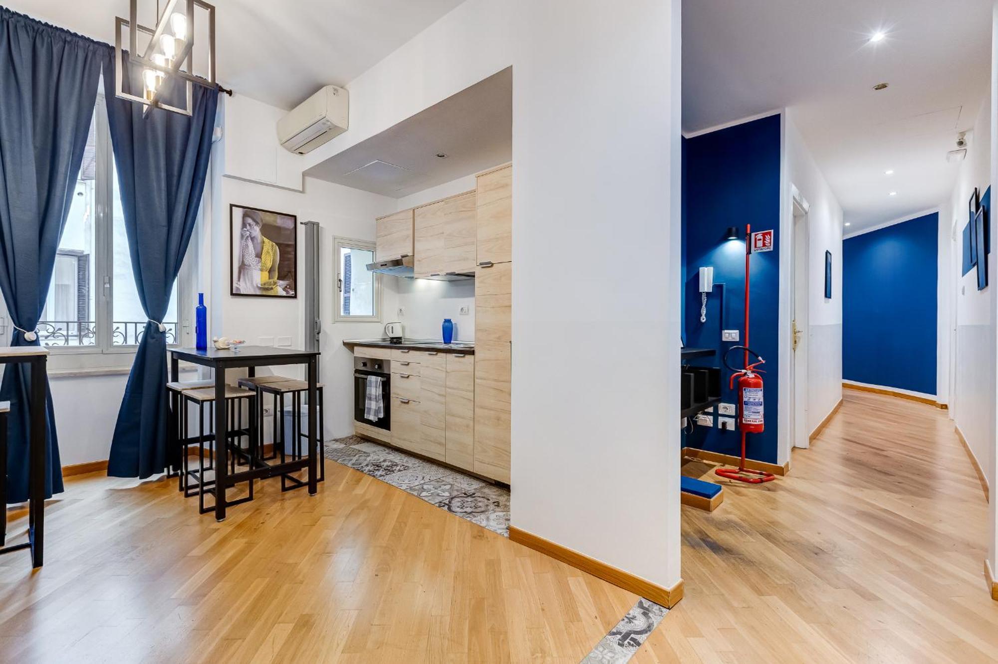 Apartment Vivilo Collection - Marche 54 4bdr - Close To Via Veneto Rom