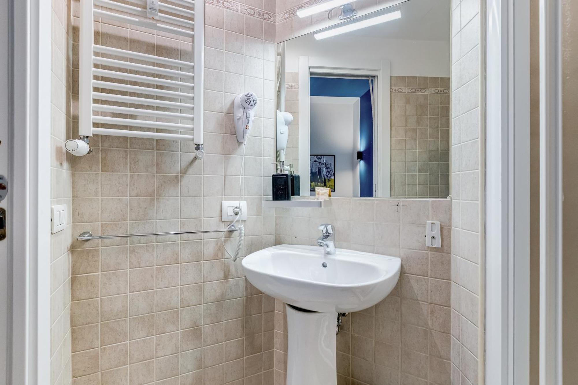 Vivilo Collection - Marche 54 4bdr - Close To Via Veneto * Rom